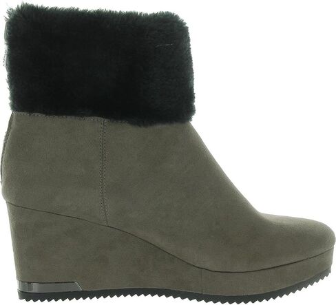 DKNY Womens Nadra Faux Leather Faux Fur Wedge Boots in Saudi Arabia