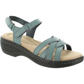 ARRAY® Riviera (Women's) in Kuwait