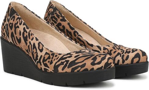 Naturalizer Women's Pump Time Pump in Kuwait