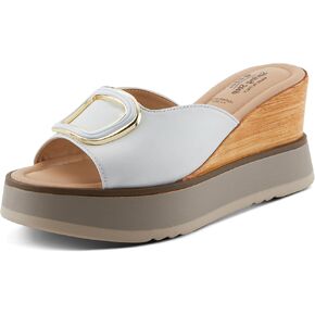 Spring Step Women's Newwell Sandal in Kuwait