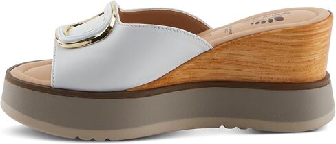 Spring Step Women's Newwell Sandal in Kuwait