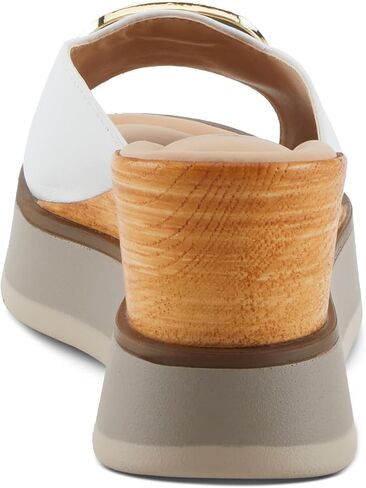 Spring Step Women's Newwell Sandal in Kuwait