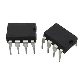 10pcs/lot PVT422 DIP8