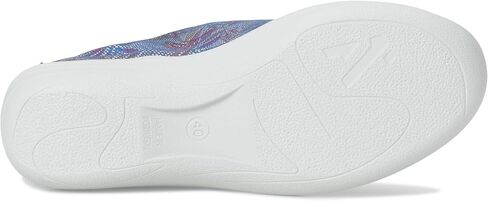Arcopedico Women's Lanin Sneaker in Saudi Arabia