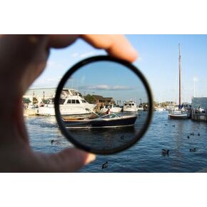 C-PL (Circular Polarizer) Multicoated | Multithreaded Glass Filter (77mm) for Nikon COOLPIX P1000