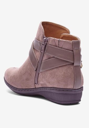 Comfortview Women's Wide Width The Bronte Bootie By in Saudi Arabia