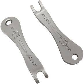 أداة سحب دبوس الجيتار، أداة سحب دبوس جسر الجيتار، أداة سحب أظافر الجيتار متعددة الاستخدامات هي إكسسوار يجب اقتناؤه لمحبي الجيتار (فضي) - قطعتان in Kuwait