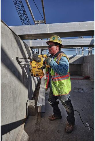 DEWALT Onboard Dropear Hammer Extractor لمدة 1-1/8 بوصة SDS بالإضافة إلى المطارق (DWH304DH) in Saudi Arabia