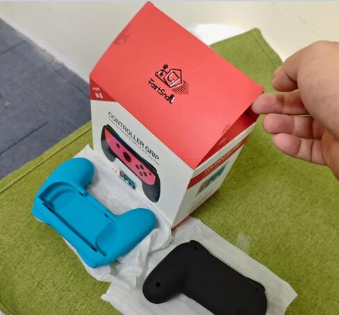 Fastsnail 4 Gips Grips for Nintendo Switch 2 (2025) لـ Joy-Con 2 ، مقاومة للارتداء ومضادة للانزلاق ، مقبض مقبض ، إكسسوارات حامل التبديل لـ NS2 JoyCon2 (أسود ، أسود ، أحمر ، أزرق) in Saudi Arabia