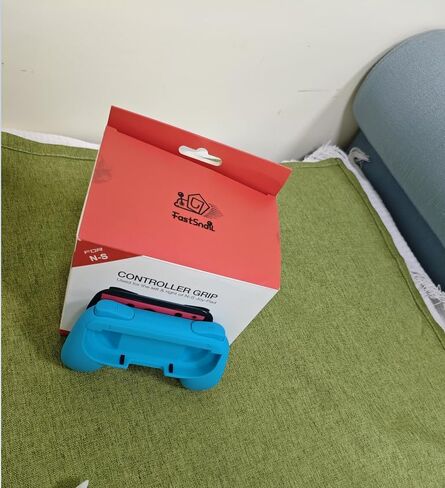 Fastsnail 4 Gips Grips for Nintendo Switch 2 (2025) لـ Joy-Con 2 ، مقاومة للارتداء ومضادة للانزلاق ، مقبض مقبض ، إكسسوارات حامل التبديل لـ NS2 JoyCon2 (أسود ، أسود ، أحمر ، أزرق) in Saudi Arabia