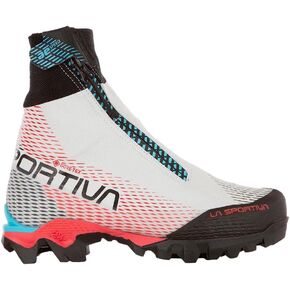 La Sportiva Womens Aequilibrium Speed GTX Mountaineering/Hiking Boot