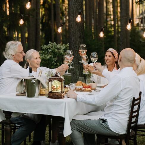 فانوس كرات الثلج الموسيقية لعيد الميلاد، فانوس سانتا المائي المضاء مع مؤقت وتأثير ثلجي دوامي | كرة أرضية لامعة تعمل بالبطارية وتعمل بمنفذ USB لتزيين العطلات وهدية ديكور المنزل الداخلي in Kuwait