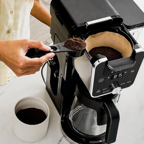 Ninja Dualbrew System Maker 14-Cup Coffee Maker ، خدمة واحدة ، قرون وأراضي ، 4 أنماط من المشروب ، طية مدمجة على بعد 70 أوقية. خزان المياه و Carafe ، Blacvk ، CFP451A in Kuwait