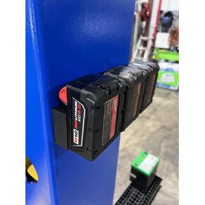 Milwaukee M18 Magnetic Battery Holder, Holds Up to 3 Batteries