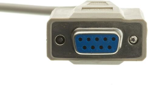 CableWholesale 6-Feet DB9 Male/DB9 Female 8C Null Modem Cable (10D1-20206) in Kuwait