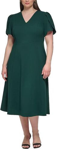 فستان نسائي من Calvin Klein برقبة دائرية وأكمام قصيرة من التوليب in Kuwait