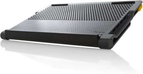 Targus 17 "Dual Fan Laptop Chill Mat Plus ، وسادة تبريد مريحة ، وحماية من الحرارة ، ومروحة كمبيوتر محمول USB 4 منافذ ، (AWE81US) in Kuwait