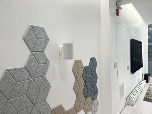 ynVISION.DESIGN Adjustable Wall Mount Compatible with Sonos ERA 100 Speaker - White in Saudi Arabia