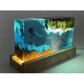 Classic Unique Home Decor Humpback Whale and Diver USB Power Led Desktop Decorative Lamp Epoxy Resin Night Light (8 * 5 inch)