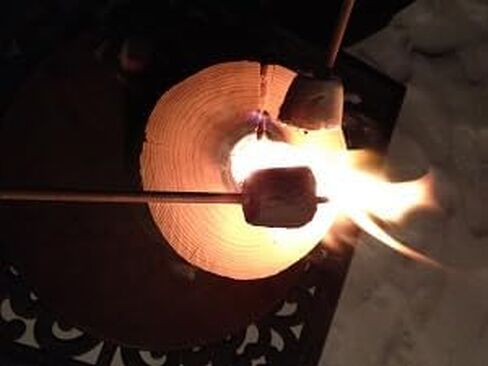 OneLogfire الأصلي (6) حزمة | سجل النار السويدي | الشعلة السويدية | سجل معسكر واحد | ل firepit في الهواء الطلق | نيران المعسكر | نيران | مدفأة in Saudi Arabia