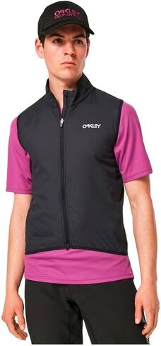 Oakley Elements Packable Vest II in Saudi Arabia