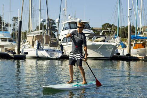ملابس O'Neill Wetsuits للحماية من أشعة الشمس فوق البنفسجية للرجال ذات أكمام قصيرة طاقم Rashguard (جرافيت، X-Large) in Kuwait