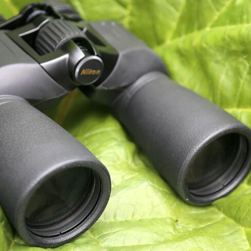 مجموعة مناظير نيكون 7237 Action 7x35mm EX Extreme لجميع التضاريس مع قلم عدسة نيكون وقطعة قماش للتنظيف Lumintrail in Saudi Arabia