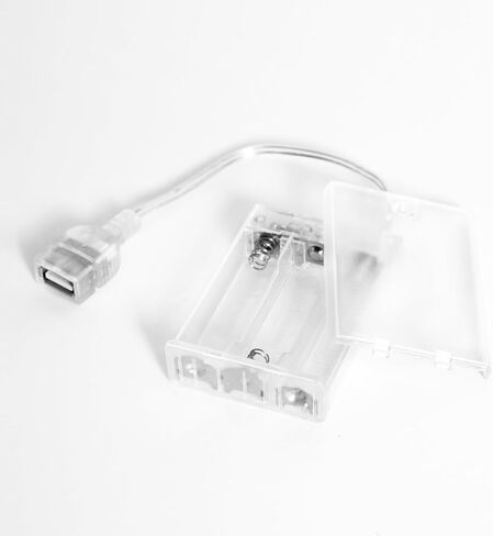 4-AA Battery Holder with 5V USB Port, Portable Power Supply for LED Strip Lights and DIY Electronics Projects in Saudi Arabia