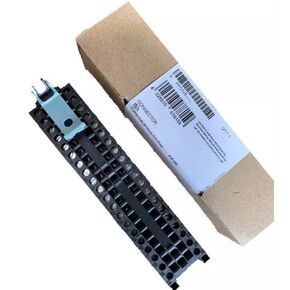6ES7592-1AM00-0XB0 Front connector for 1500 PLC Suitable for 1500 PLC connectors Front connector 592-1AM00