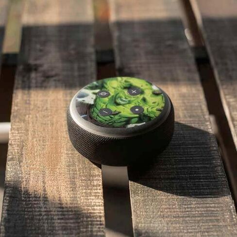 Skinit Skinit Audio Audio Skin متوافق مع Amazon Echo Dot 3 - Marvel Hulk Green Goliath Design in Kuwait