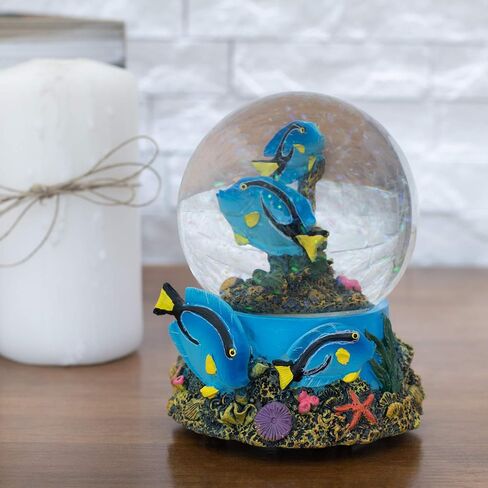 Elanze Designs Royal Blue Tang Fish 100 مم قوي يختتم موسيقيًا لامعًا مائيًا سنو غلوب منضدية طاولة تزيين منضدة تمثال ديكور يلعب لحن عالم رائع in Saudi Arabia