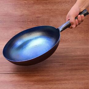 Chinese Iron Wok Traditional Handmade Wok No Coating Non-Stick Cookware for Gas Stove (A 30Cm)，A-30cm，A-30cm，A-30cm