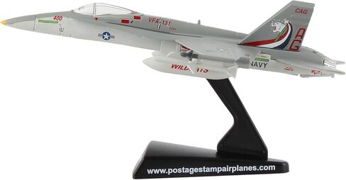 دارون سيارة وايلد كاتس F/A-18C VFA131 من وورلد وايد تريدينج، فضي in Kuwait