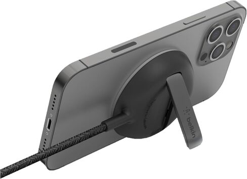 وسادة شحن لاسلكية Belkin Magnetic 15W ث/المنبثقة-الشاحن اللاسلكي المتوافق مع Magsafe معتمد من QI2 لسلسلة iPhone 16 ، سلسلة Samsung Galaxy S25 ، AirPods (No PSU)-Black in Kuwait