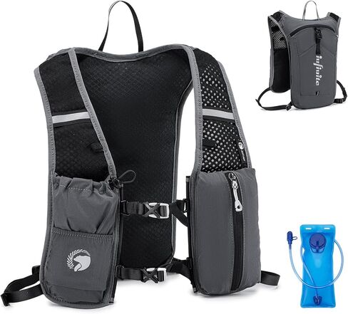 Lightweight Running Vest for Women Men, Adjustable Chest Straps Running Hydration Vest with 1.5L Water Bladder for Hiking Trail Running Cycling Race Marathon in Kuwait