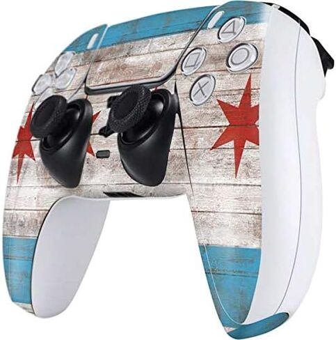 Skinit Skinit Gaming Gaming Skin Accompated مع PS5 Controller - Chicago Flag Dark Wood Design in Kuwait