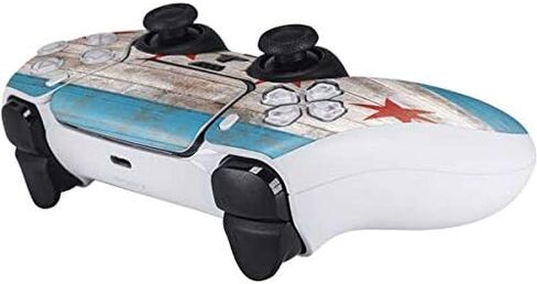 Skinit Skinit Gaming Gaming Skin Accompated مع PS5 Controller - Chicago Flag Dark Wood Design in Kuwait