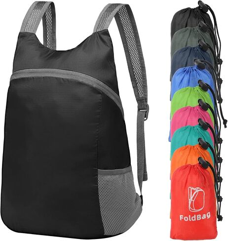 20L Ultra Heaking-Daypack Lightweight Travel Packpack يمكن تعبئتها للتخييم في الهواء الطلق ، أسود in Kuwait