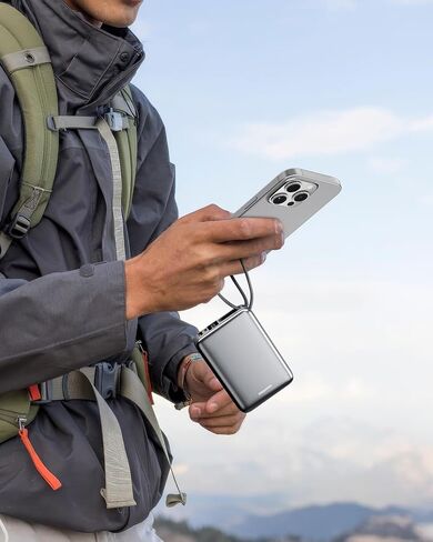 Power Bank 20،000 مللي أمبير في الساعة ، 45 واط شحن محمول سريع الشحن المحمول مع كابل USB C المدمج ، حزمة بطارية خارجية أساسية مع عرض LED لـ Macbook iPad iPhone 16/15/14/13/Galaxy in Saudi Arabia