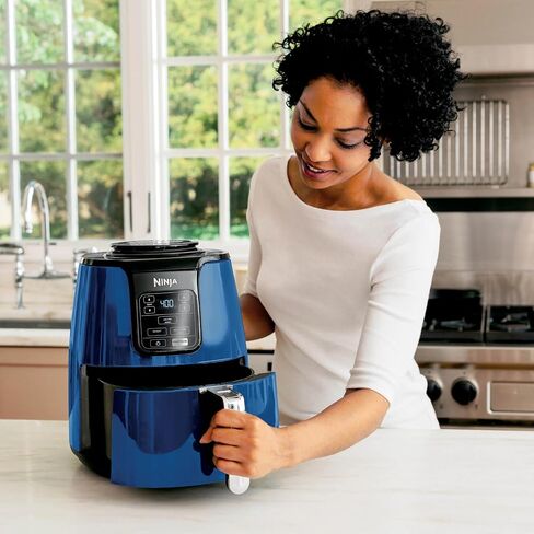 Ninja Air Fryer 4Qt | سلة 4-Quart Nonctick ، ​​طبخ منخفض الدهون | الجفاف ، إعادة تسخين ، هش | درجة الحرارة 105 ° F-400 ° F | طهاة 2 رطل البطاطس | وجبات صحية وسريعة | غسالة الصحون آمنة وسهلة التنظيف (أبيض) in Kuwait