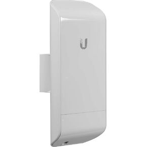 Ubiquiti LocoM5 Nanostation LocoM5 + Ubiquiti airGateway airMAX Wi-Fi Solution