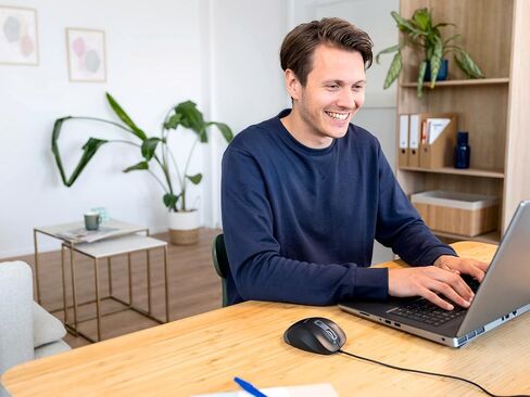 الثقة فأر فايدا USB Computer Mouse مصنوعة من مواد معاد تدويرها ، 600-5000 نقطة في البوصة ، 6 أزرار ، راحة الإبهام ، فأر مريح الراحة السلكية للكمبيوتر المحمول ، الكمبيوتر الشخصي ، MAC ، العمل ، المكتب المنزلي - الأسود in Kuwait