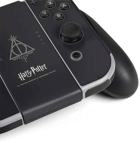 ألعاب Skinit Scenit Gaming Skin متوافقة مع Nintendo Switch OLED (2021) - عوالم السحرة المرخصة رسميًا هاري بوتر تصميم رمز الأقداس in Kuwait