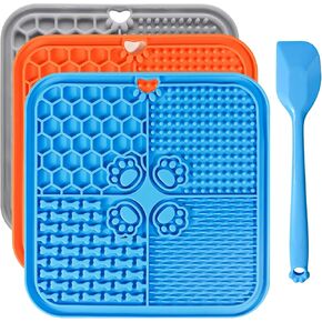 سجادة لعق الكلاب مع أكواب شفط، سجادة لعق الكلاب لزبدة الفول السوداني وتخفيف قلق الكلاب، عبوتان من ألعاب إثراء الكلاب، سجادة طعام للكلاب للاستحمام والعناية مع ملعقة واحدة (أزرق وبرتقالي) in Kuwait