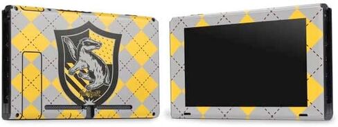 ألعاب Skinit Scenit Gaming متوفرة مع حزمة Nintendo Switch - World World World Harry Potter Hufflepuff Crest in Kuwait