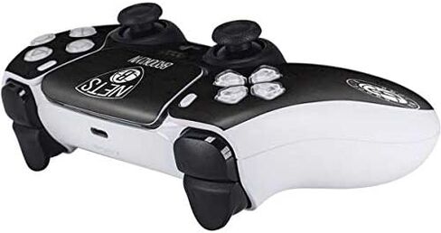 Skinit Skinit Gaming Gaming Skiner مع وحدة تحكم PS5 - NBA Brooklyn Nets المرخصة رسميًا in Kuwait