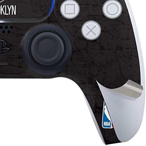 Skinit Skinit Gaming Gaming Skiner مع وحدة تحكم PS5 - NBA Brooklyn Nets المرخصة رسميًا in Kuwait