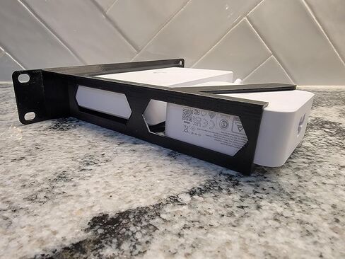 10 "MOUNT RACK MOUNT متوافق مع UniFi Lite 8 Poe Switch Ubiquiti USW-Lite-8-Poe 52W (أسود) in Kuwait