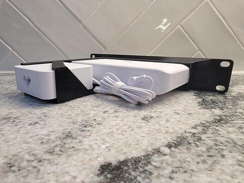 10 "MOUNT RACK MOUNT متوافق مع UniFi Lite 8 Poe Switch Ubiquiti USW-Lite-8-Poe 52W (أسود) in Kuwait