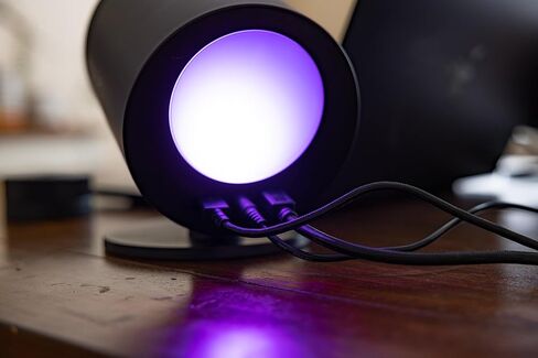 Razer Nommo V2 X - مكبرات الصوت الكاملة 2.0 PC: THX الصوت المكاني - منافذ الجهير الخلفية - سائقين 3 بوصة - مستوى ضغط الصوت الأقصى 96 ديسيبل - جراب التحكم اللاسلكي (متجدد) in Saudi Arabia